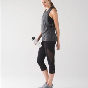 Lululemon Work The Circuit Tank Heathered Black Gray Bra Top Cinch Mesh Back 6